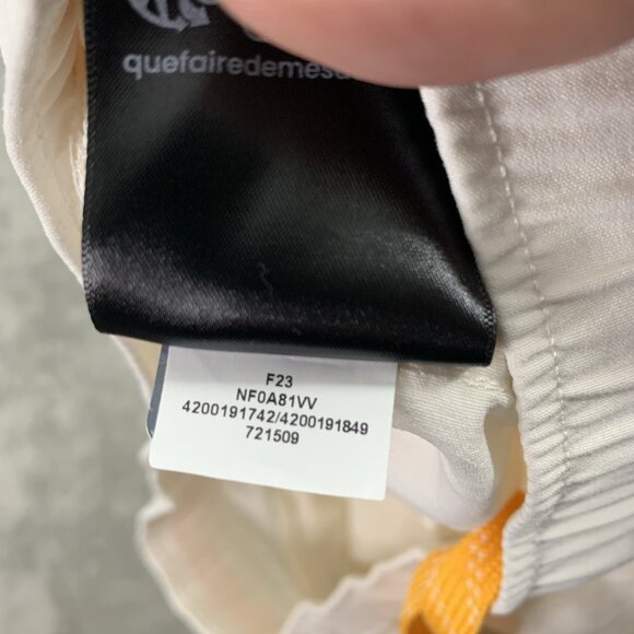 The North Face Class V Shorts Womens Medium White Outdoor Hiking Drawstring 4” - Picture 9 of 11